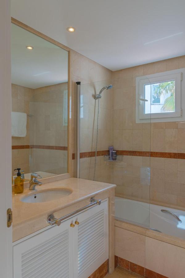 Appartement Luxurious penthouse in Ventura del Mar, Puerto Banus. à Marbellac Extérieur photo